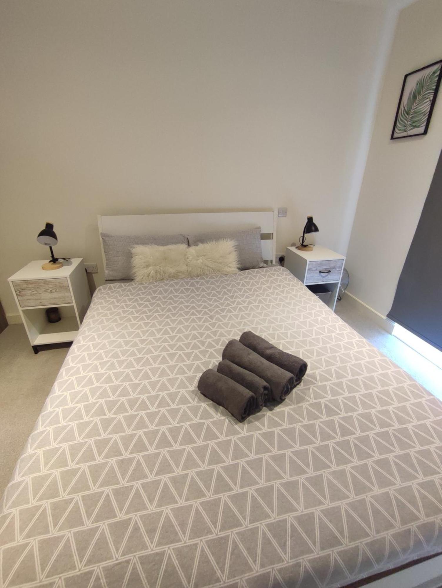 Luxury Riverside Apt With Easy Access To Central London, O2, Excel Centre And Parking Londres Exterior foto
